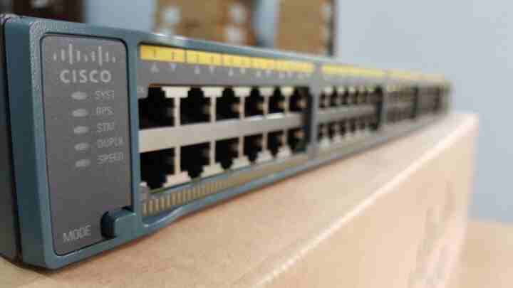 switch Cisco 2960 48 ports